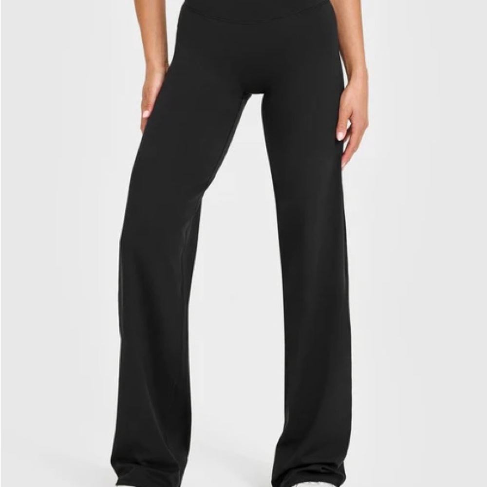 Oner Active Black Small Short Straight Leg Bottoms